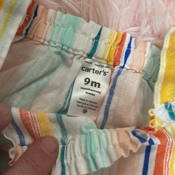 6 pc Carter’s bundle - Picture 4 of 7